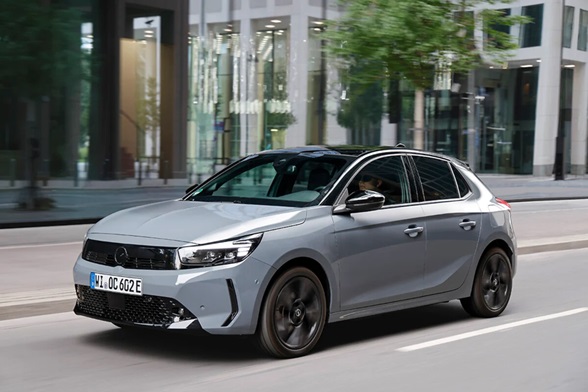 Opel dévoile ses perspectives futures pour 2024