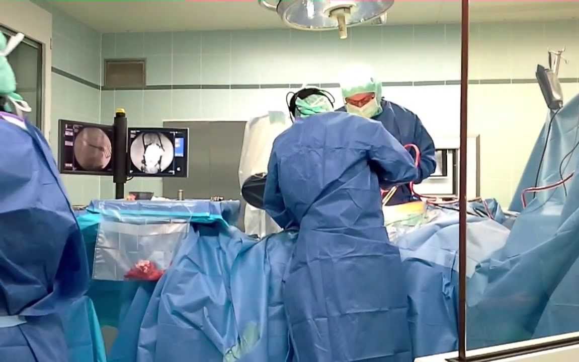 Bavure médicale: Une compresse oubliée dans le ventre d’un patient