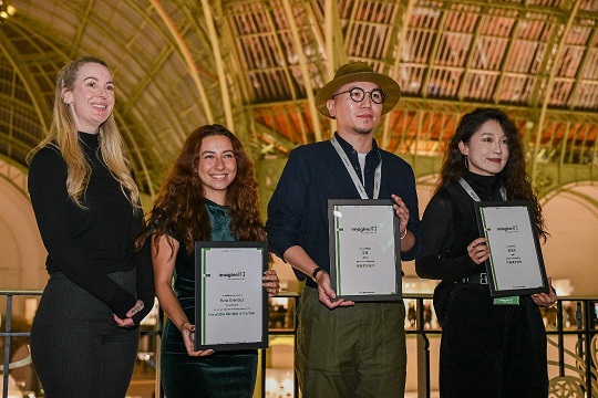 OPPO célèbre les talents mondiaux de la photographie au salon Paris Photo 2024