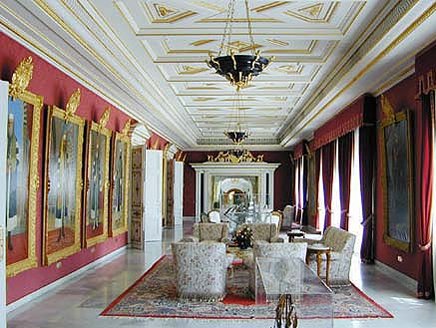 Palais Sidi Dhrif: Cacophonie autour d'une visite