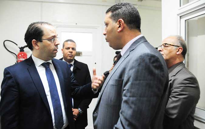Pharmacie centrale: Chahed relève des dysfonctionnements et des soupçons de corruption