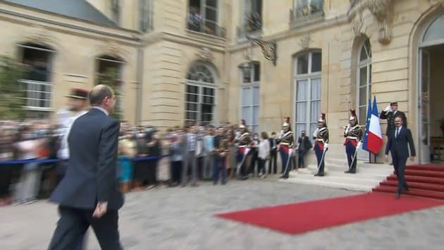 Edouard Philippe à son successeur Jean Castex : « Soyez bon »