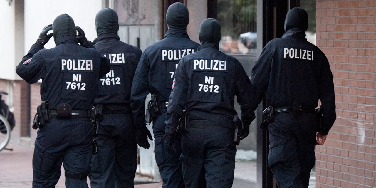 La police allemande arrête un Tunisien soupçonné de préparer un attentat à « la bombe biologique »