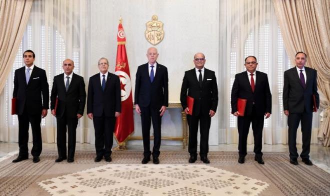 Kaïs Saïed remet leurs lettres de créance à cinq nouveaux ambassadeurs