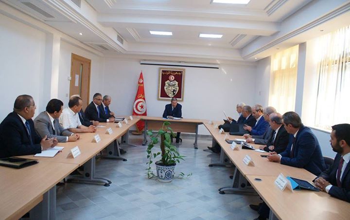 Essid se réunit avec les partis de la coalition