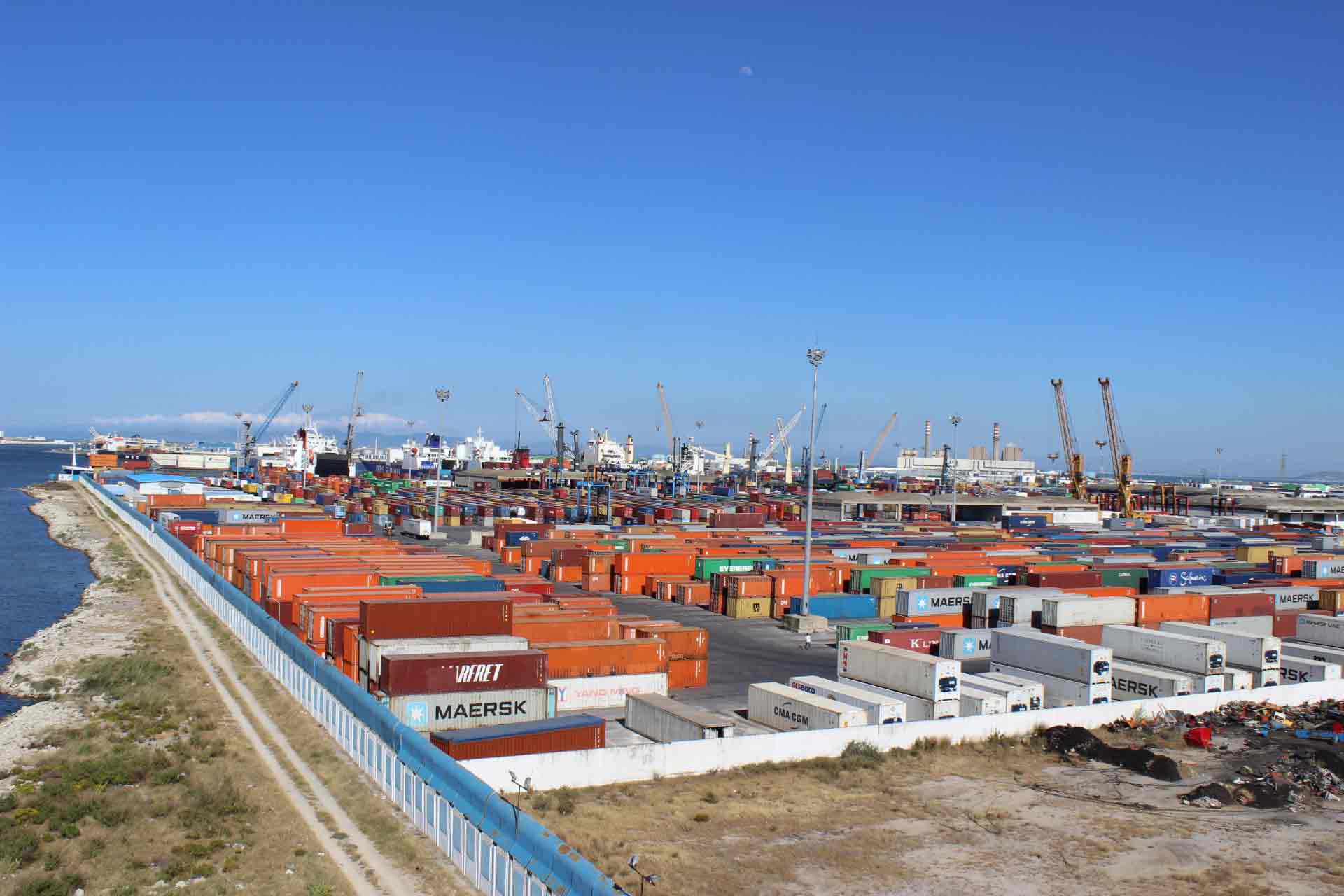 Hichem Ben Ahmed visite le port commercial de Radès