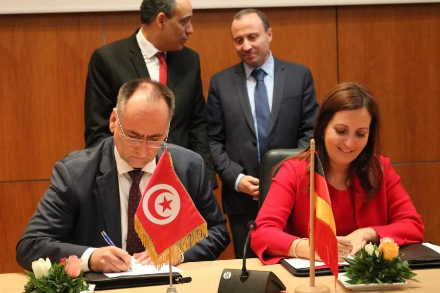 Cérémonie de signature de l’accord de partenariat OIM-AHK Tunisie