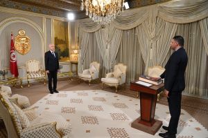 Tunisie: limogeage des ministres de l'intérieur et des affaires sociales