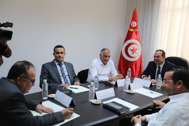 Deux ministres rencontrent des représentants de la société civile