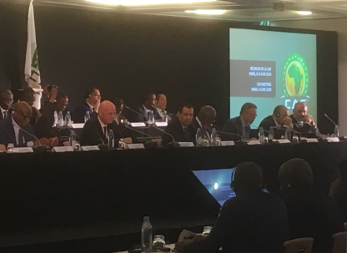 Scandale EST-WAC: La réunion de la CAF à Paris interrompue