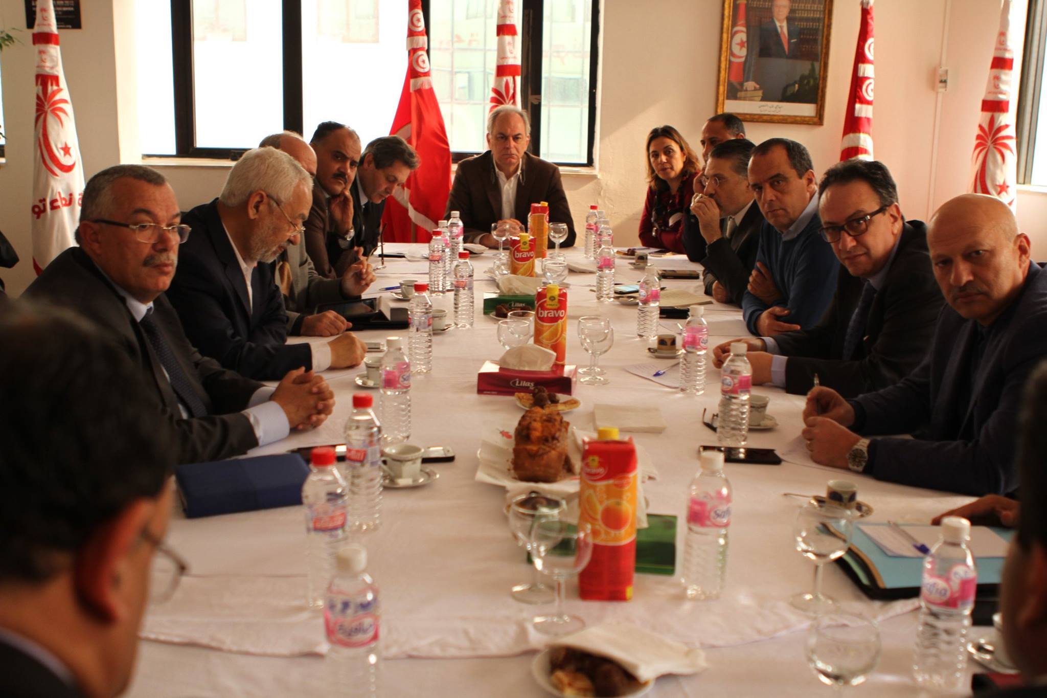 Hafedh Caid Essebsi et Nabil Karoui à la réunion de la coalition au pouvoir
