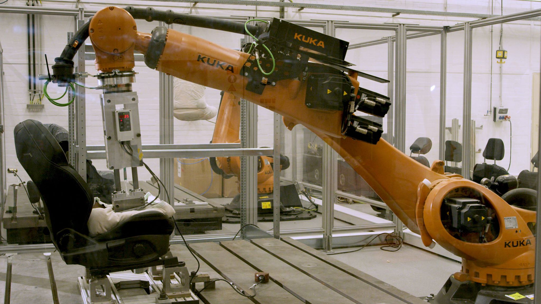 Quand Ford fait transpirer un simulateur pour tester la solidité de ses sièges