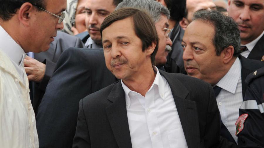 Vingt ans de prison pour Bouteflika et ses complices
