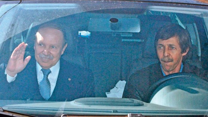 Le frère de Bouteflika éloigne un médecin tunisien du service où est hospitalisé son frère à Genève