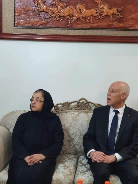 Le président de la République au domicile de Feu Hamadi Agrebi