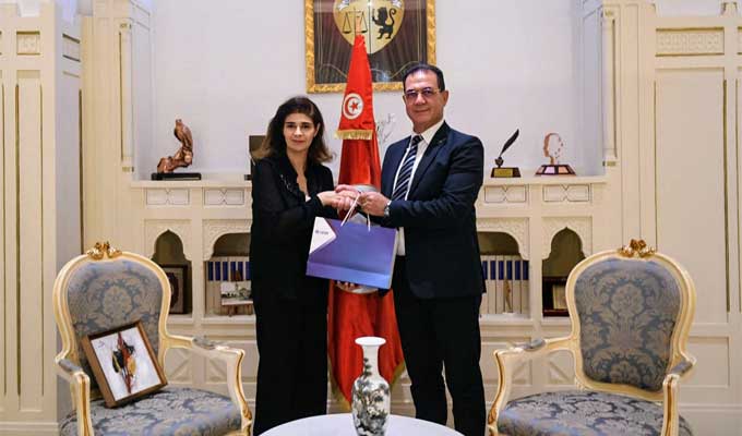Réhabilitation des Écoles : Rencontre entre la Ministre de l’Éducation et le DG de QNB Tunisie