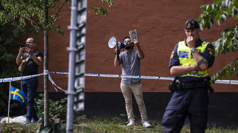 Salwan Momika, l'Irakien qui avait brûlé le Coran, va être expulsé de Suède