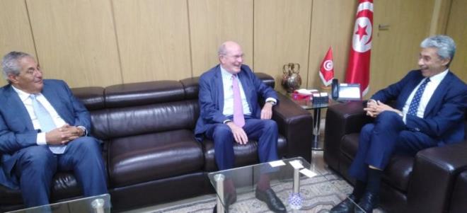 Le groupe allemand "Merck" des biotechnologies intéressé par un partenariat public-privé en Tunisie