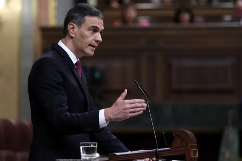 Le Premier ministre espagnol appelle à arrêter la vente d’armes à Israël