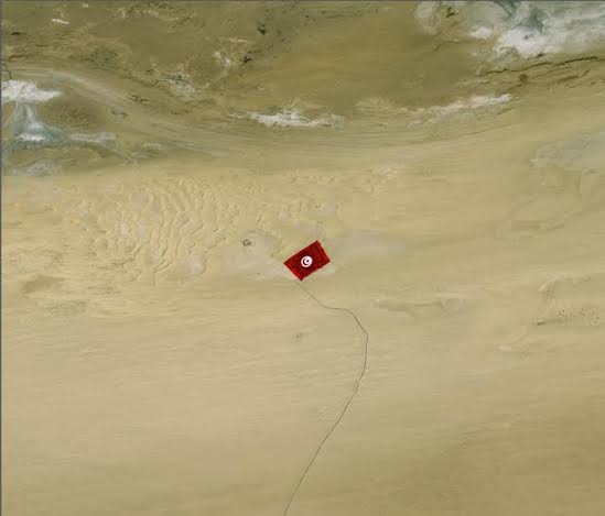 Le déploiement du plus grand drapeau du monde en Tunisie, observé par le satellite Pléiades
