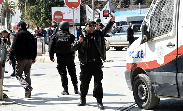 "227 descentes effectuées dans la nuit de mardi à mercredi", selon le ministère de l'Intérieur