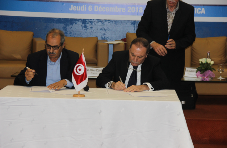 Signature de partenariat entre le CNRSM de Borj Cedria et le groupe Poulina
