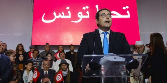 Slim Azzabi « Nous sommes solidaires des familles des victimes de Sidi Bouzid et du martyr de la Tunisie »