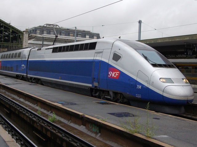 Une adolescente percutée par un train : La SNCF tenue pour responsable