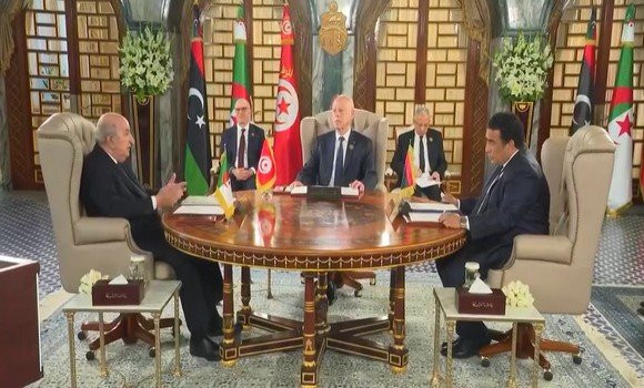 Tunis : début des travaux de la 1ère Réunion consultative entre les trois chefs d'Etat