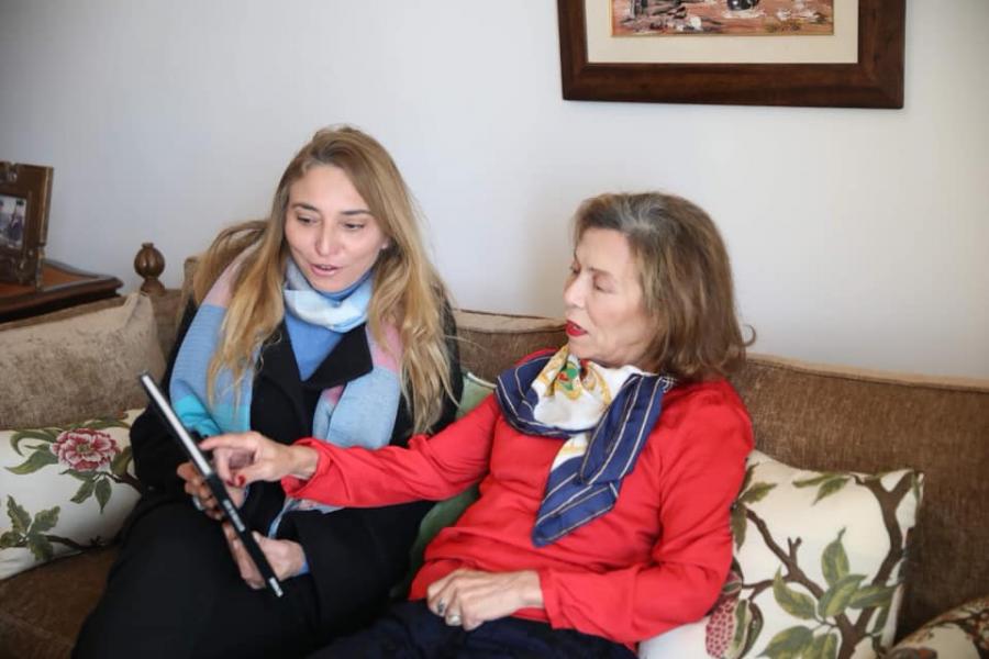 La ministre des Affaires culturelles chez Souad Mahassen