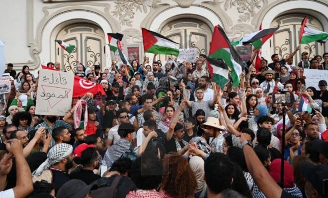 Rassemblement à Tunis en solidarité avec « la Caravane Soumoud», bloquée à Syrte
