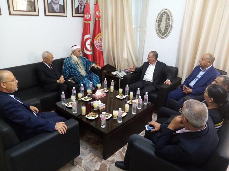 Tabboubi reçoit Mourou accompagné de Ghannouchi