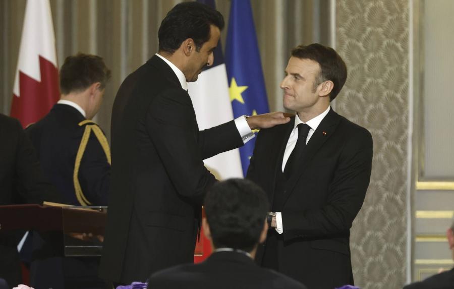 L’émir du Qatar s’engage à investir 10 milliards d’euros en France