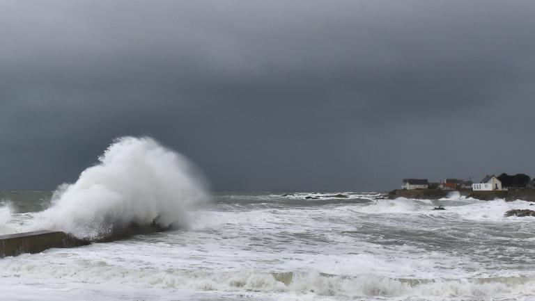 France : 40.000 foyers privés d’électricité à cause d’une violente tempête