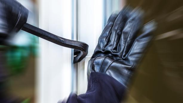 A cause du confinement, les cambriolages de maisons de résidents à l'étranger se multiplient