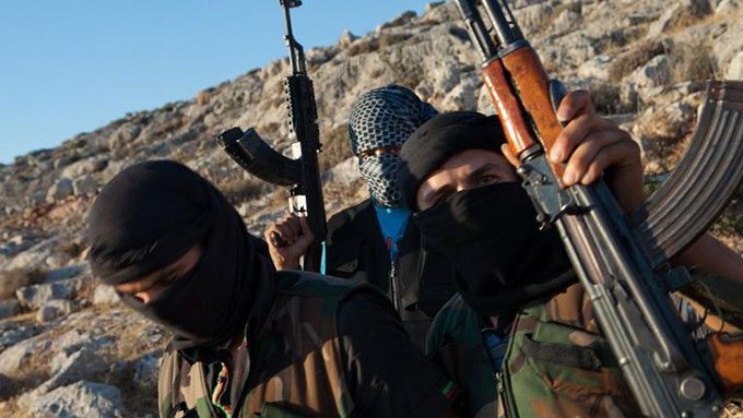 "Il y a 500 djihadistes tunisiens qui errent dans la nature", selon un spécialiste