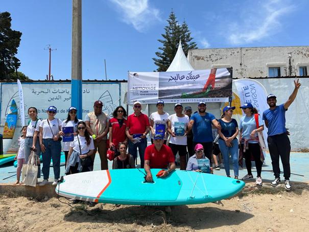 La Saison Bleue - TotalEnergies Marketing Tunisie : Une action éco-citoyenne sur la plage de Kheireddine