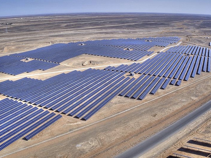 Adoption d'une série de mesures visant la simplification du raccordement des stations solaires photovoltaïques