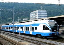 Un conducteur arrête son train pour faire la prière du vendredi ?!