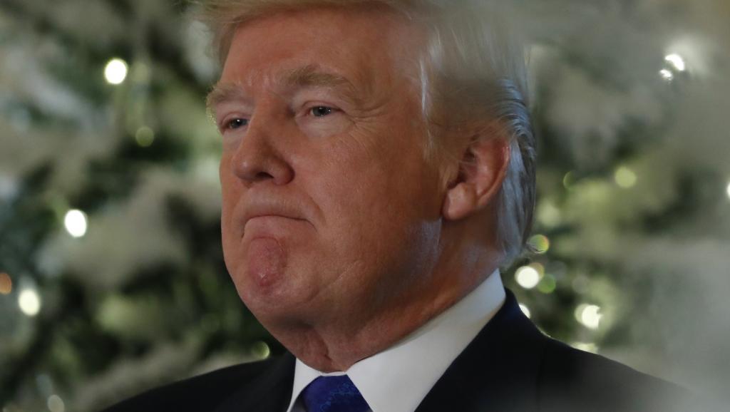 Trump "même pas digne de nettoyer les toilettes..."