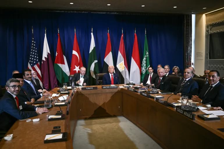 Huit pays arabes et musulmans saluent le plan de Trump pour Gaza