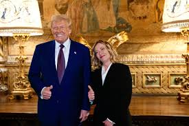 Giorgia Meloni, s’entretient en Floride avec Donald Trump