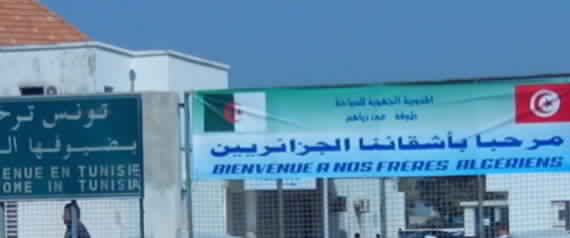 Dix mille Algériens arrivent en Tunisie en un seul jour par le poste de Melloula