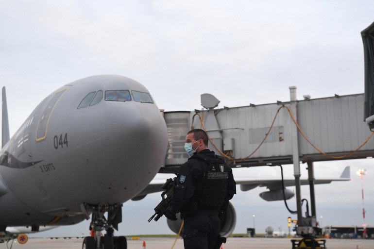 France: un individu abattu par un tir de policier à l'aéroport de Roissy