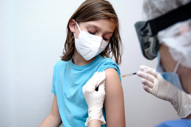 Tunisie : Le Comité scientifique réclame la vaccination des enfants de 12 ans et plus