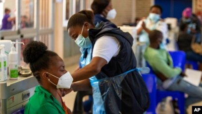 Afrique : seuls 15 pays ont atteint l’objectif de 10% de vaccination contre la Covid-19 (OMS)