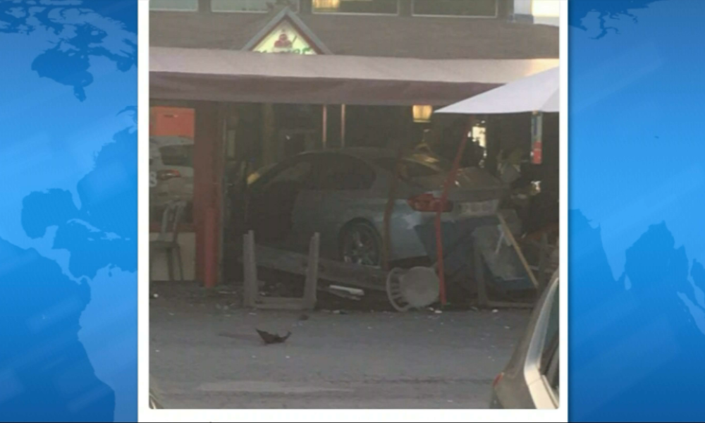 France : une voiture fonce sur une pizzeria faisant un mort et plusieurs blessés