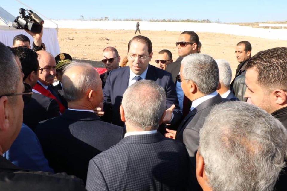 Chahed pose la première pierre de la piscine olympique de Sousse