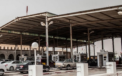 Arrestation de cinq individus qui tentaient de franchir illégalement les frontières libyennes