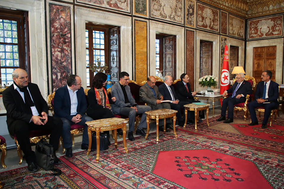 Rached Ghannouchi reçoit une délégation de la Fédération des directeurs de journaux